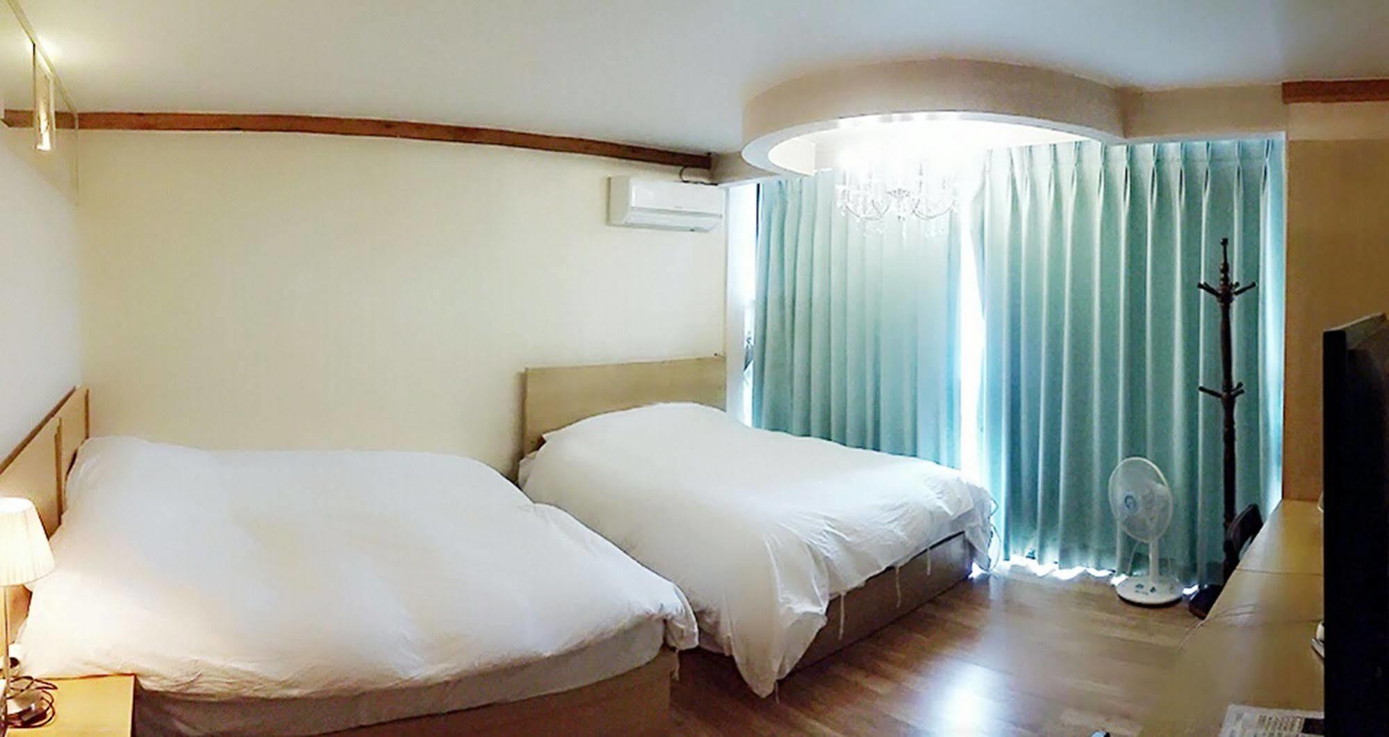 Jeonju Tourist Hotel Exterior photo
